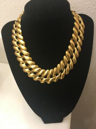 Vintage Monet Chunky Gold Tone Chain Link Choker Necklace Signed 2