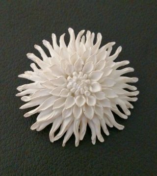 Chrysanthemum Brooch Vintage Pin Plastic Flower Off White Textured Finish