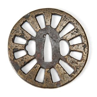 Eb167 Japanese Antique Edo Period Wheel Shaped Tsuba For Katana Sword