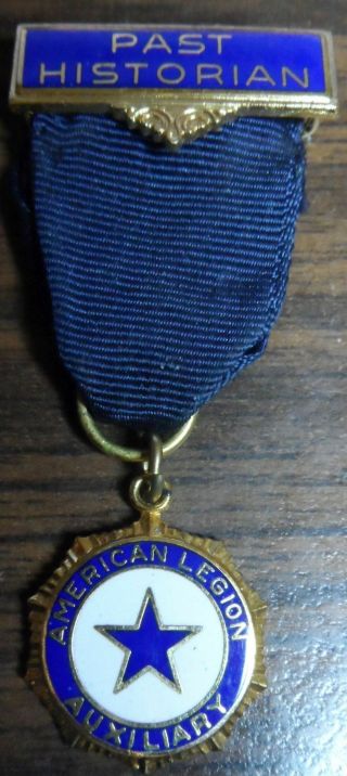 Vintage American Legion Auxiliary Badge Medal Past Historian Veterans Group Blue