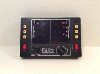 Vintage Tomy 1977 Blip The Digital Game Handheld Travel Video Game Toy