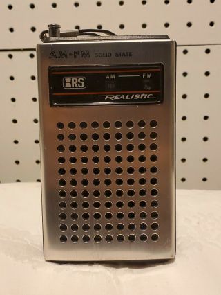 Vtg Rs Realistic Am Fm Solid State Pocket Hand Held Radio 12 - 609a Great