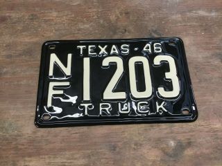 Vintage 1946 Texas Tx.  Truck License Plate Very Nicely Restored