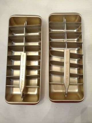 Two Vintage General Electric Redi - Cube 16 Cube Aluminum Ice Trays