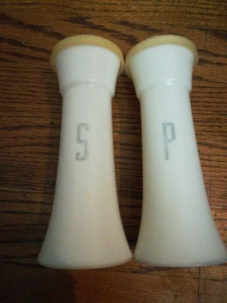 Vintage Tupperware Salt & Pepper Shakers White Hourglass 718 Large 6”