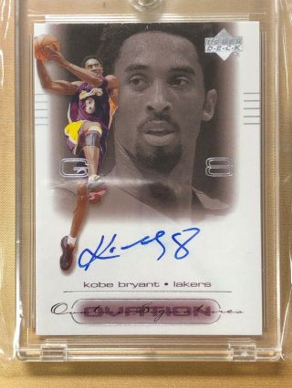 2000 - 01 Upper Deck Ovation Kobe Bryant Signed Autograph Auto Card Lakers