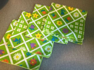 Fab Set Of 4 60s 70s Mod Daisy Floral Napkins Lime Green Vintage
