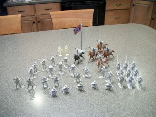 35 Vtg Marx Blue And Gray Civil War Gray Soldiers,  Lee,  Jefferson,  Horses & Flag