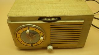 Vintage General Electric Model 522f Tube Radio Alarm Clock