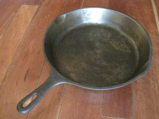 Vintage Wagner Ware 10 Cast Iron 11 3/4 Inch A Skillet Sits Flat