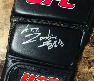 CHAN SUNG JUNG (THE KOREAN ZOMBIE) AUTO SIGNED “UFC/MMA” GLOVE SILVER INK 2