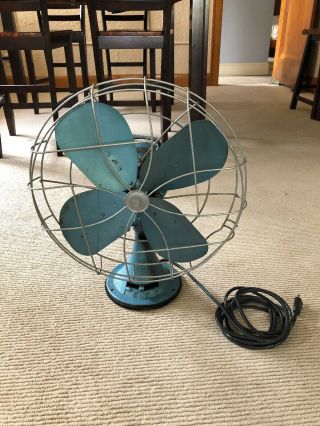 Vintage Emerson Electric Fan 79648 - At Oscillating 3 - Speed Cast Iron Great