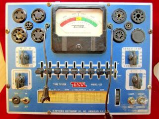 Vintage Eico Model 625 Electronic Instrument Co - Powers On -