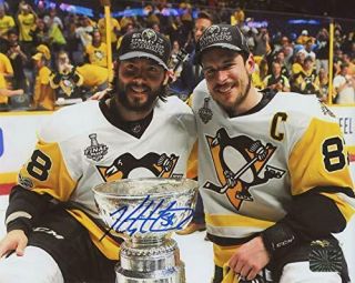 Kris Letang Pittsburgh Penguins Signed Autographed 2017 Stanley Cup 8x10
