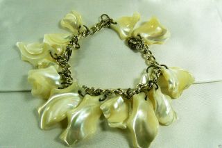 Vintage Gorgeous 7.  5 " L White Mother Of Pearl Charms Link Chain Bracelet