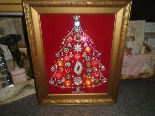 Gorgeous Vintage Framed Lighted Folk Art Jewelry Christmas Tree Wall Art