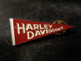 Harley Davidson Vintage Style Penant Flag Pin