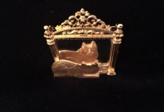 Vintage Signed Jj Jonette Cat Admiring Self In Mirror Gold Tone Pin Brooch