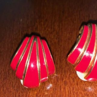 Vintage 80’s P.  E.  P.  Runway Style Red Enamel Clip Earrings Jewelry 2