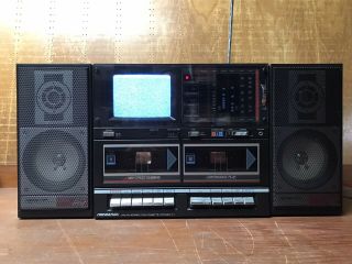 Vintage 1987 Soundesign Stero/ Tv/ Dual Cassette Portable System