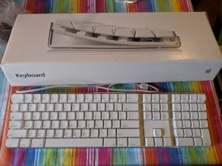 Apple M9034c/a Wired Keyboard Vintage