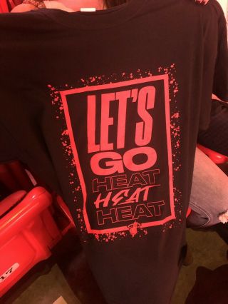 Miami Heat Opening Night 2019 - 20 Official Giveaway Shirt T - Shirt Wade Lebron Xl