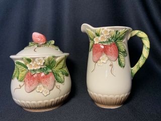 Takahashi San Francisco Vintage Sugar Bowl Creamer Set Strawberry 1980s Ceramic