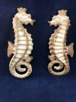 Vintage Pair Ceramic Sea Horses Hanging Wall Plaque Nautical Beige Cream Gold