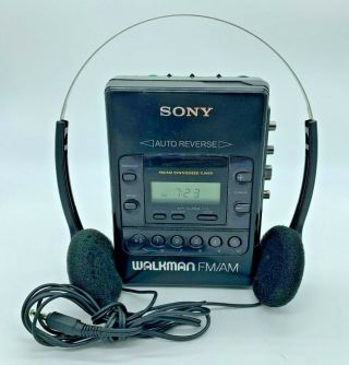 Vintage Sony Walkman Handheld Radio With Headphones Model No.  Wm - F2081 - Black