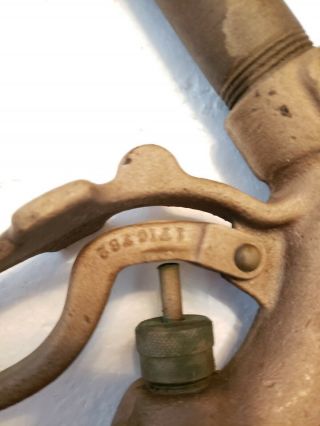 Vintage Brass Gas Pump Nozzle – Buckeye 1fig982 no.  782 sinclair 3