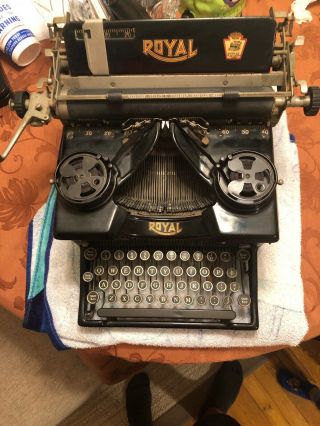 Antique Royal Typewriter With Beveled Glass Sides Model 10