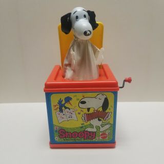 Vintage Snoopy Jack In The Box Peanuts Mattel Toy 1976 Plays Schulz