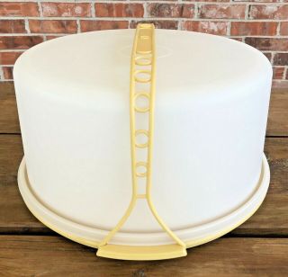 Vintage Tupperware Cake Saver Carrier Taker W/ Handle Harvest Gold 1256 12 Inch