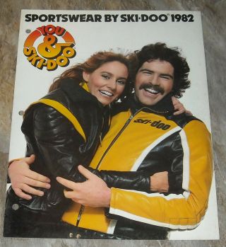 Vintage 1982 Ski - Doo Snowmobile Sportswear Advertising Brochure 12 Page Booklet