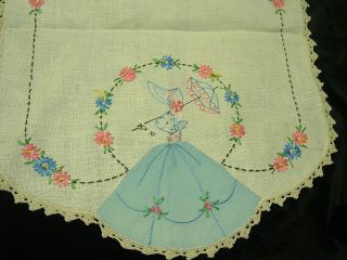 Vtg Southern Belle Crocheted Embroidered Dresser Scarf Table Runner Chic Shabby 2