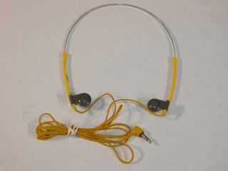 Vintage Sony Mdr - W15 Dynamic Stereo Sports Yellow Headphones Radio Walkman Retro