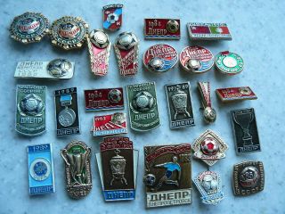 Ussr Set.  Vintage Soviet Badges.  Football Club " Dnepr "
