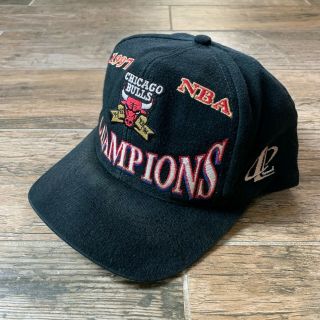 Vintage 1997 Chicago Bulls Hat Cap Nba Champions Logo Athletic Snapback Faded