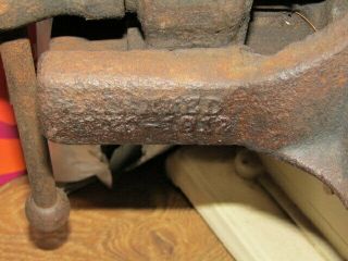 Antique bench vise & anvil combination blacksmith patented 1912 No 380A forge 3
