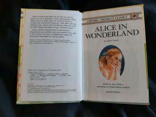 Alice In Wonderland,  Ladybird Children ' s Classics 2