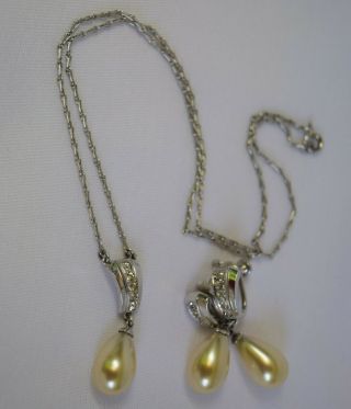 Vintage Sterling Silver Teardrop Pearl Pendant Necklace & Screwback Earrings Set