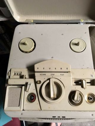 1961 Reel 2 Reel Tape Recorder Vintage In A Case - Revere Brand