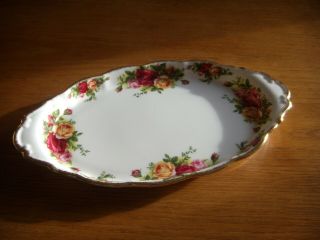 Vintage Royal Albert Old Country Roses Pattern Oval Biscuit Or Cake Tray.