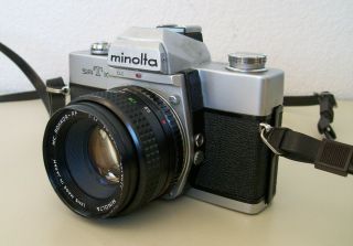 Vintage Minolta Srt 102 35mm Film Camera W/ Minolta Mc Rokkor 50mm 1:1.  7 Lens