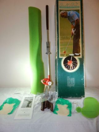 Arnold Palmer Indoor Golf Game Vintage 1993 Golfing Motion Club W/ Accessories