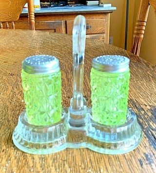 Vintage Pr Depression Era Green Vaseline Glass Salt And Pepper Shakers W/holder