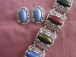 Vintage Sarah Coventry Demi Bracelet & Blue Earring Set " Carousel " 1960