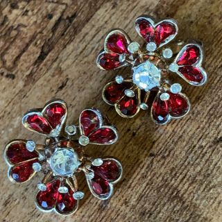Vintage Crown Trifari Ruby Red Heart Flower Rhinestone Earrings