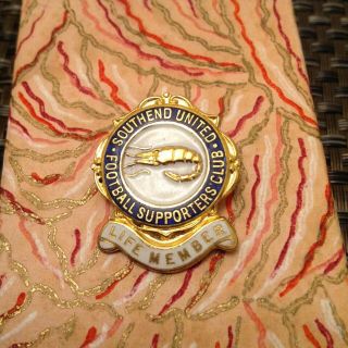Southend United Vintage Life Member Enamel Badge Thomas Fattorini Maker