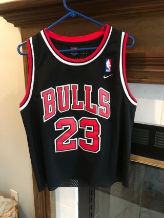 Nwt Michael Jordan Chicago Bulls 23 Black Mens Throwback Jersey